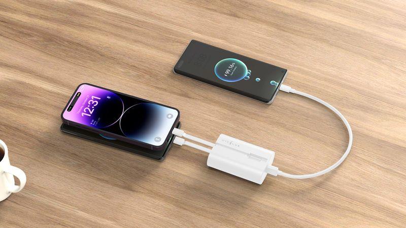 WYEFLUX Pocket Power Bank 9000mAh | Built-in USB-C & Lightning Cables | Fast 2-5 Day UK Delivery